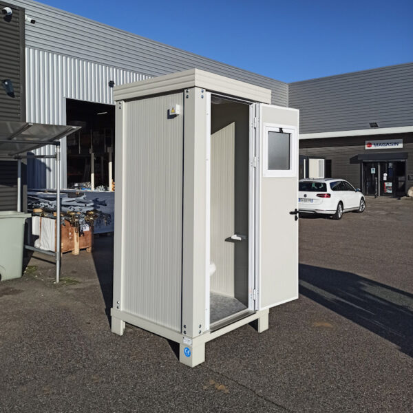 Blocco sanitario s1 nuovo con wc e lavabo